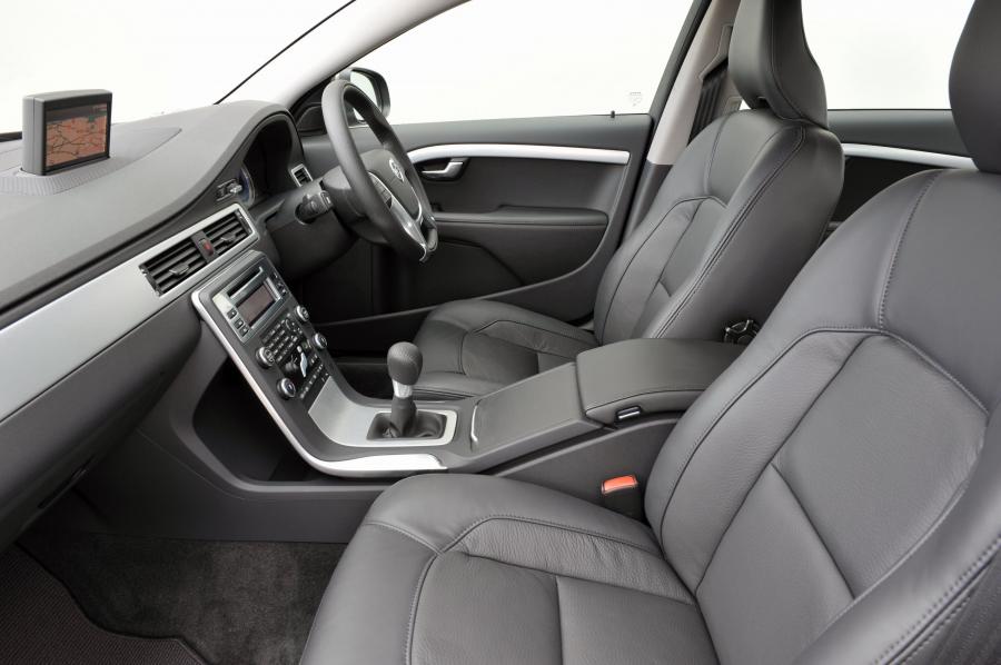  Volvo S80 2009 года  (фото 65 из 76)